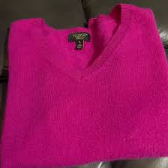 Charter Club V-Neck Sweater - Fuchsia - Picture 9 of 12